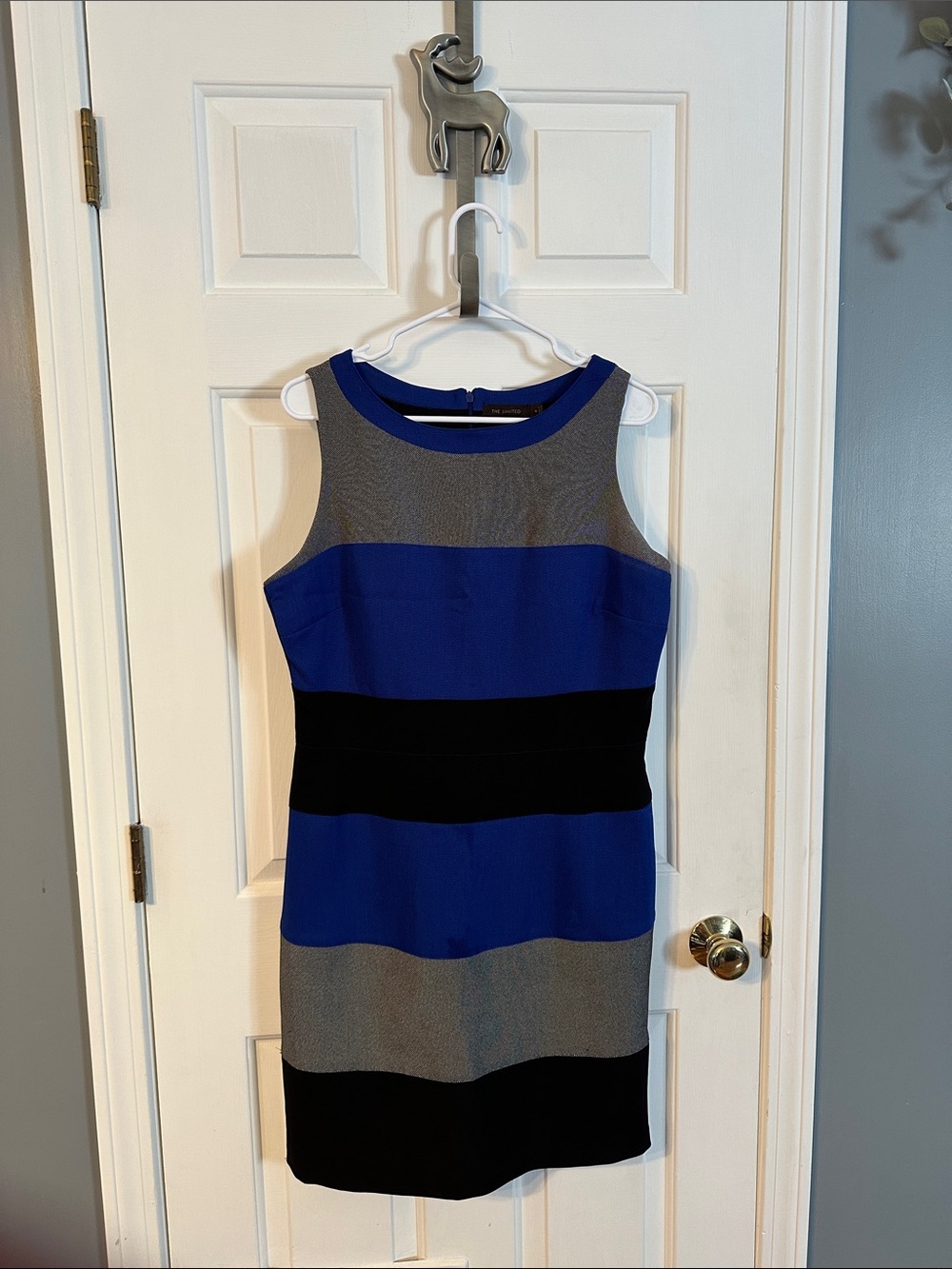 The Limited Blue, Black & Gray Sleeveless Colorblock Sheath Dress